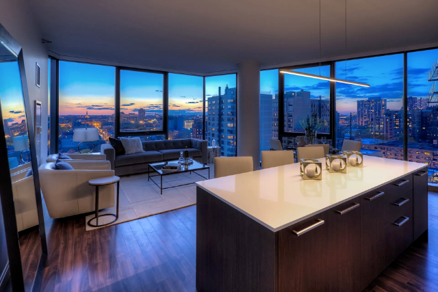 Luxury Lakeview apartment with floor to ceiling windows