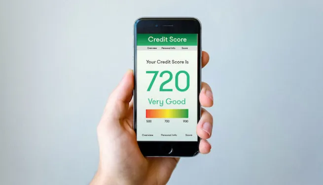 credit_score_smartphone_screen_blog_image