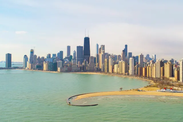 Chicago-skyline-domu-640