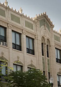 terra-cotta-details-exterior-apartment-building-Sheridan-Park_gallery(10)