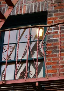 Chicago Landlords are required to disclose code violations Banner