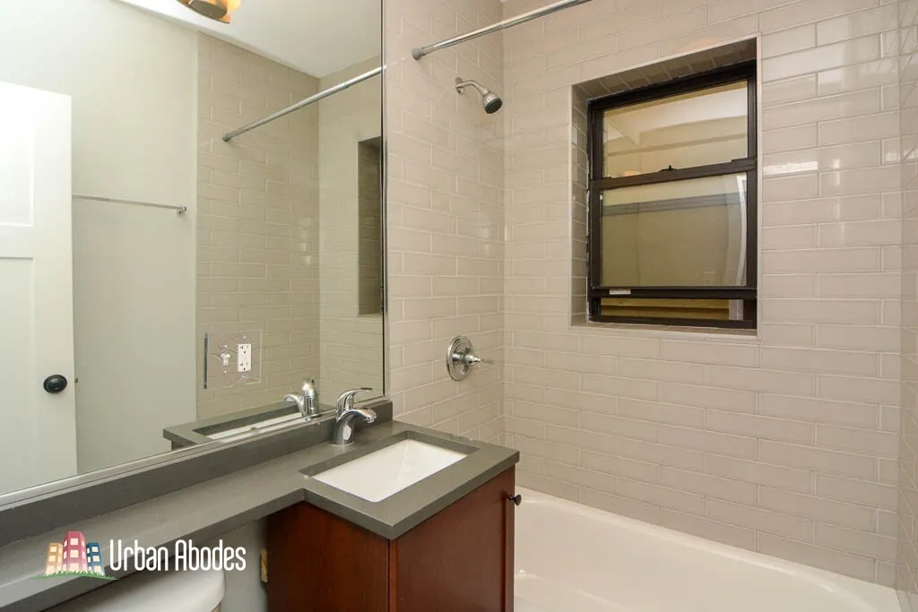 2908 N Mildred Ave, , 60657, USA 60657-unit#1R-Chicago-IL