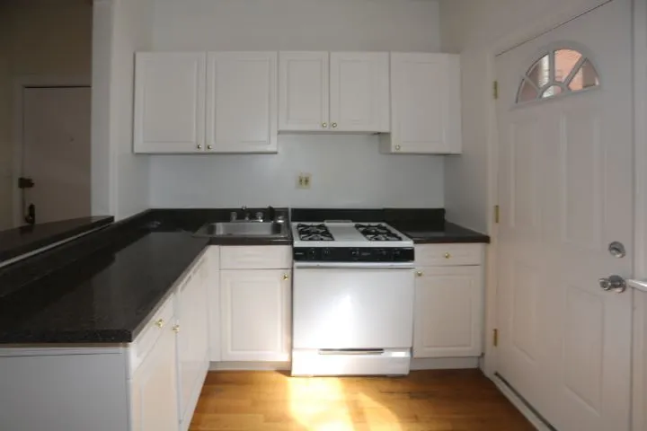 721 W Barry Ave, ,  60657, USA 60657-unit#1B-Chicago-IL