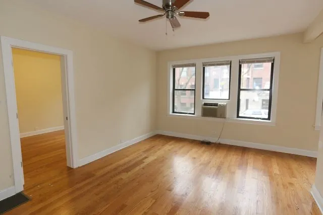 3728 N Pine Grove Ave, ,  60613, USA 60613-unit#1E-Chicago-IL