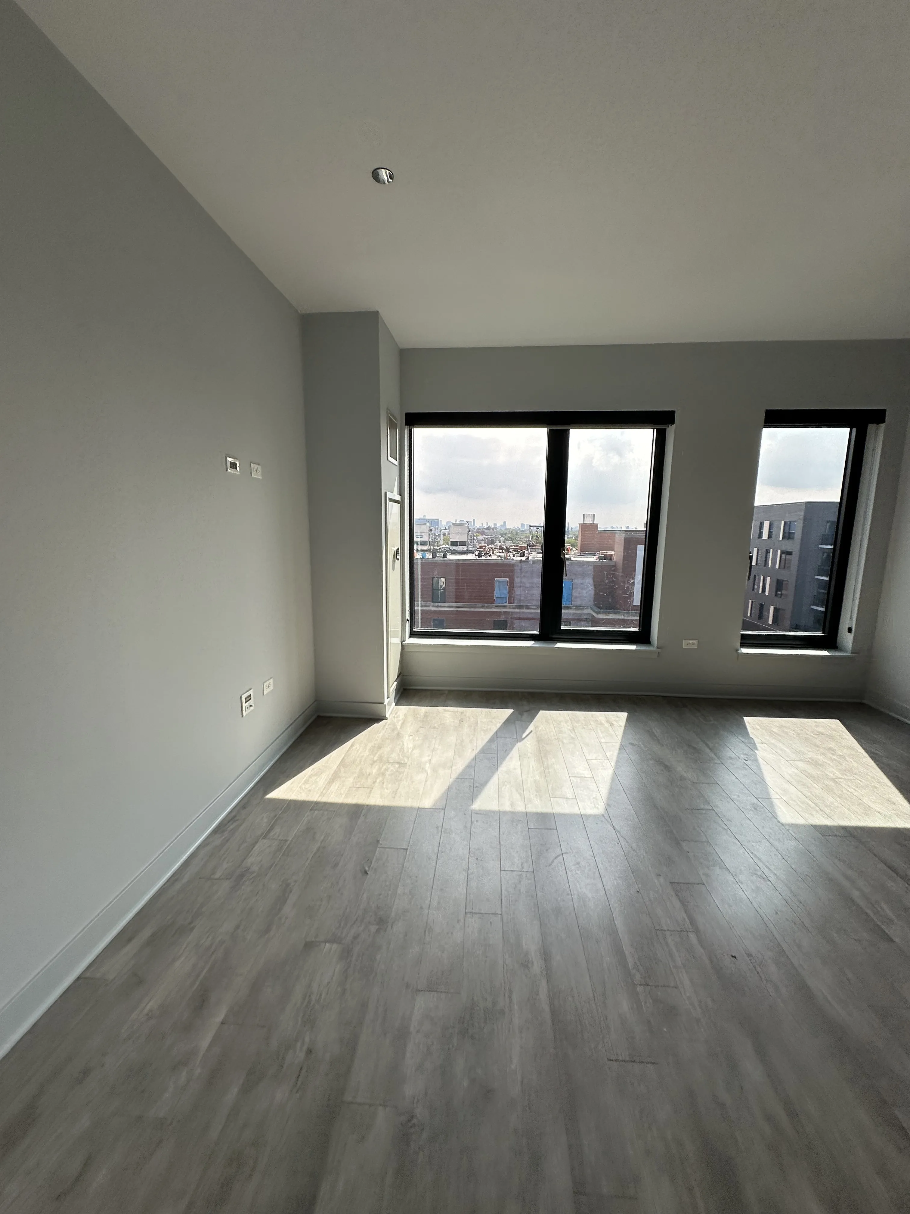 1025 W Addison St, , 60613, USA 60613-unit#830-Chicago-IL