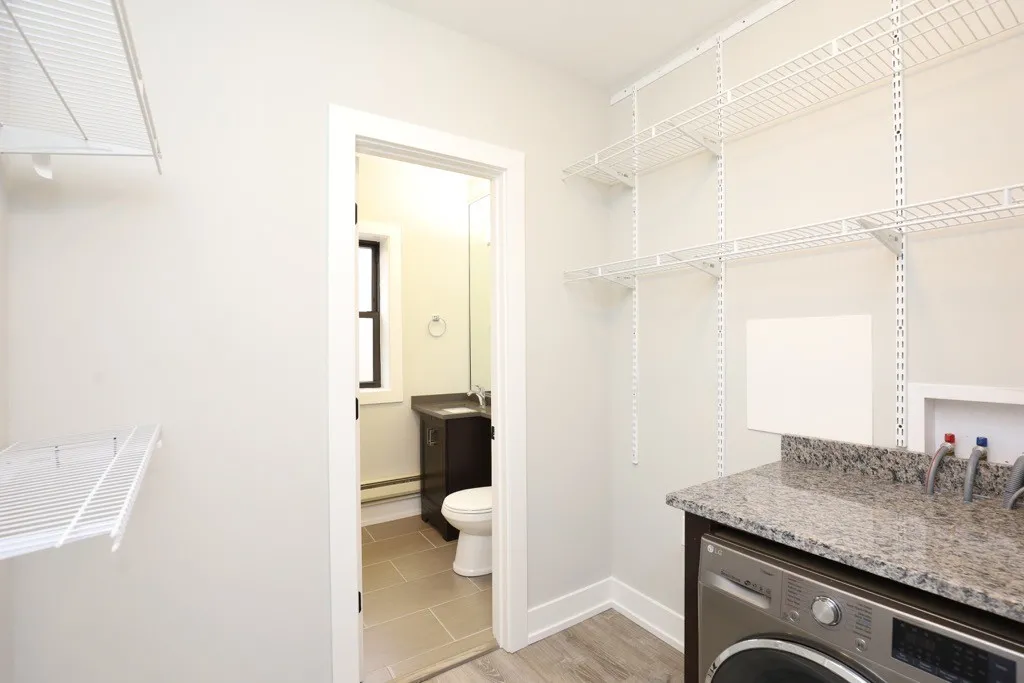 709 W Brompton Ave, , 60657, USA 60657-unit#41-Chicago-IL