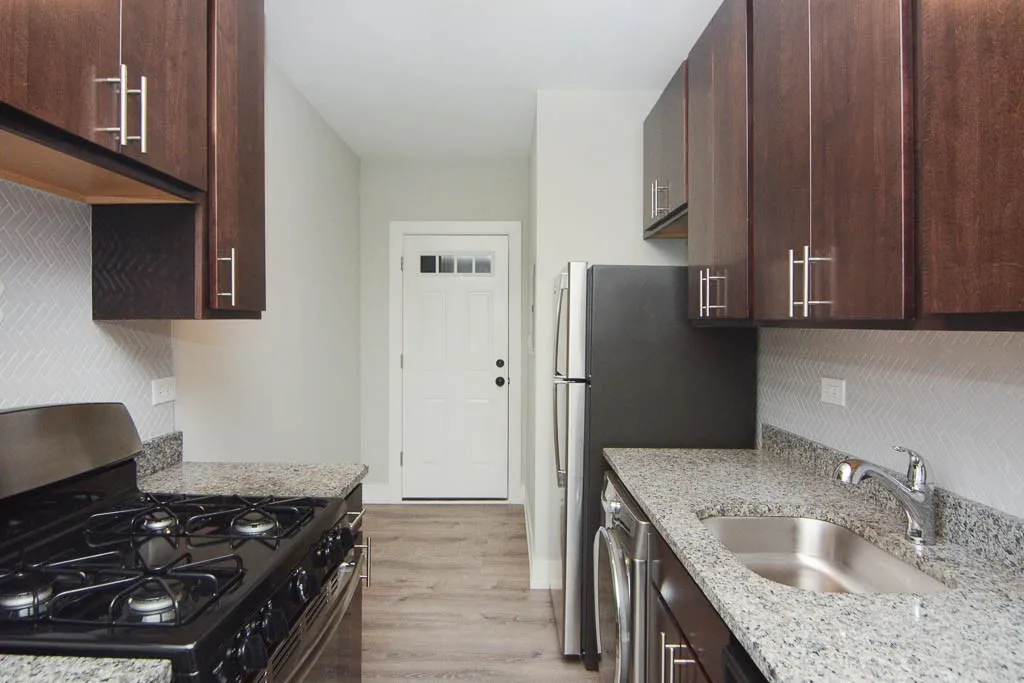 711 W Brompton Ave, ,  60657, USA 60657-unit#47-Chicago-IL