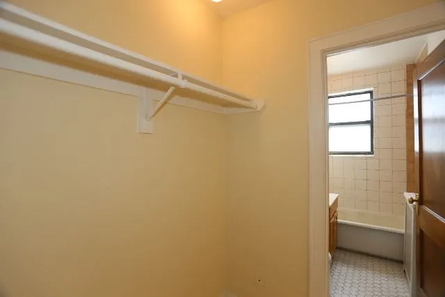 739 W Belmont Ave, ,  60657, USA 60657-unit#311-Chicago-IL