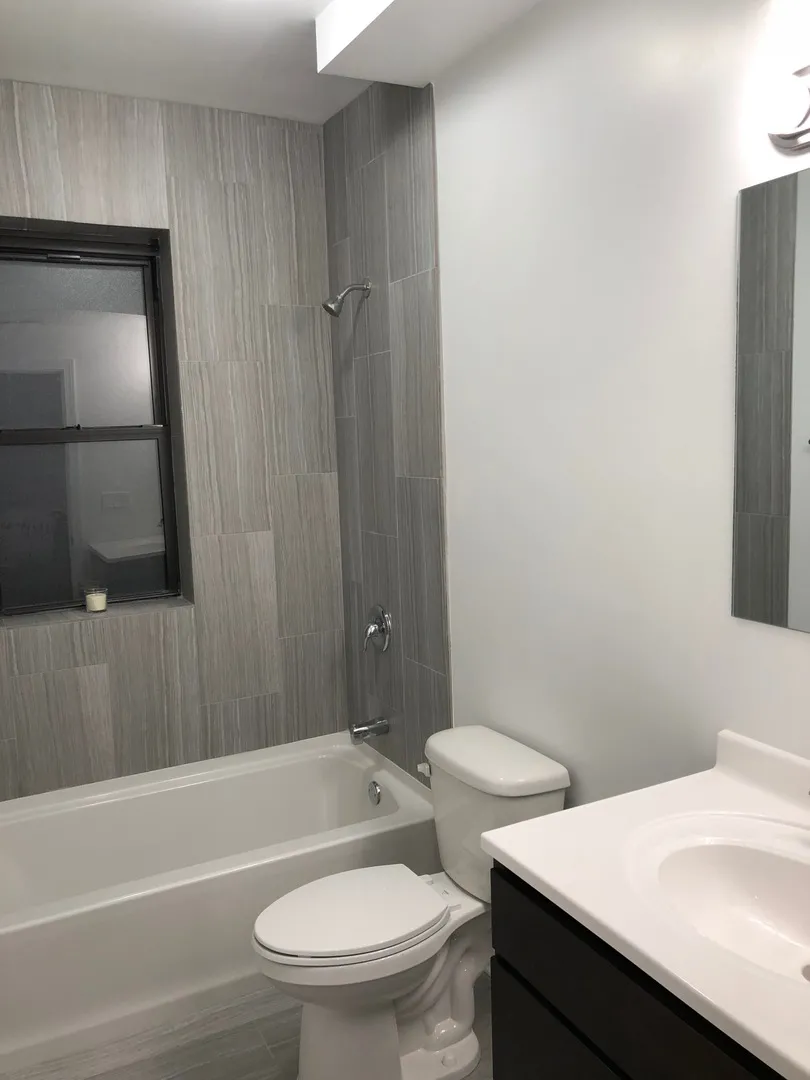 4255 N Sawyer Ave, ,  60618, USA 60618-unit#3-Chicago-IL