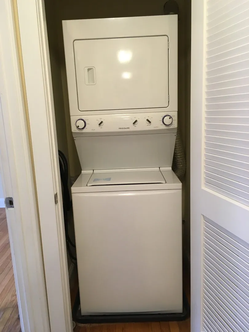 1301 W Columbia Ave, ,  60626, USA 60626-unit#2-Chicago-IL