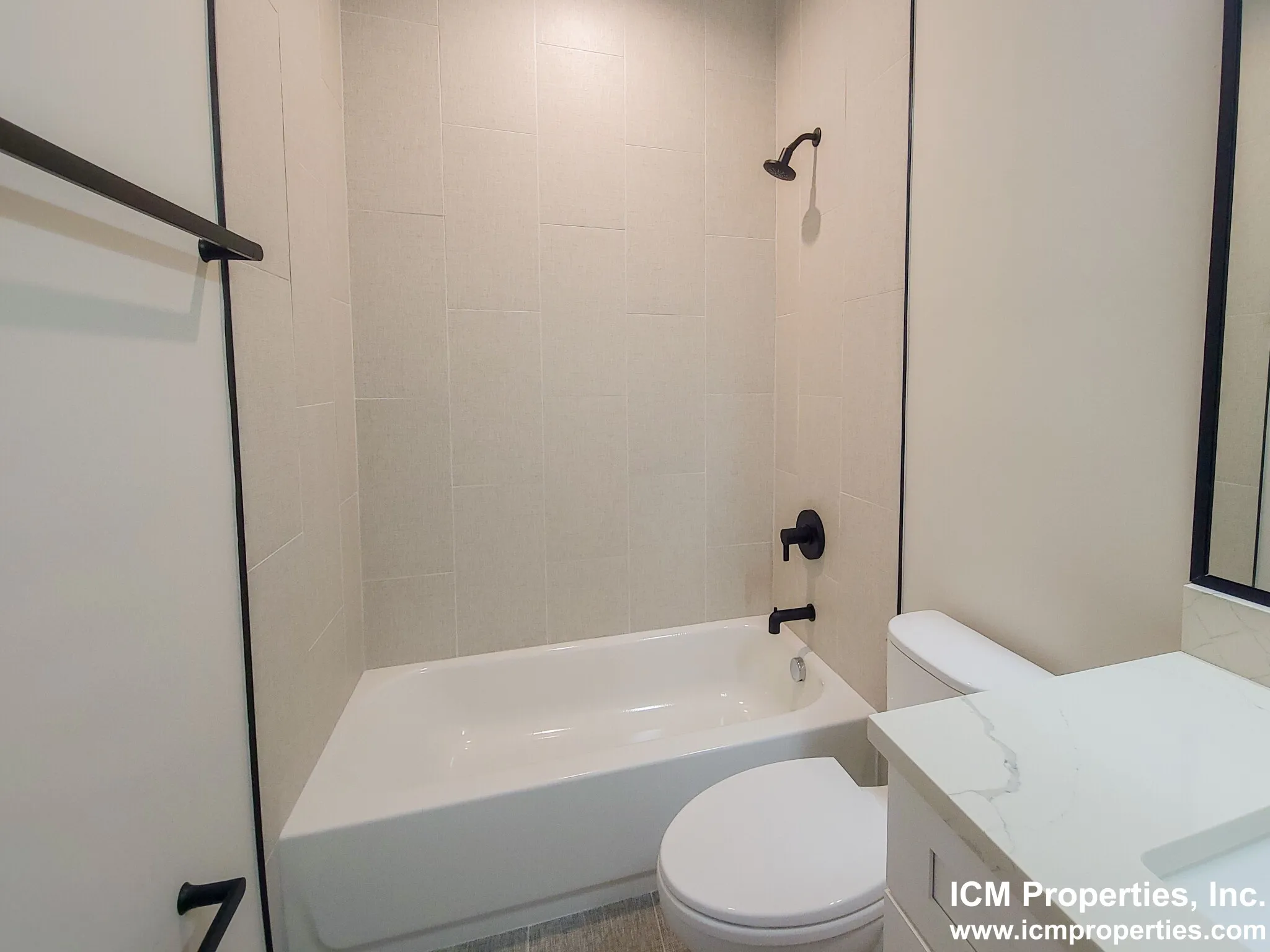 2020 W Montrose Ave, ,  60618, USA 60625-unit#2020-3B-Chicago-IL