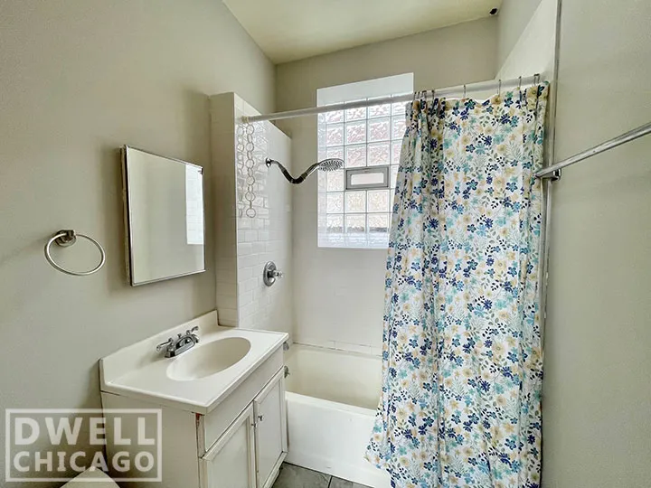 2640 W Cermak Rd, ,  60608, USA 60608-unit#3-Chicago-IL