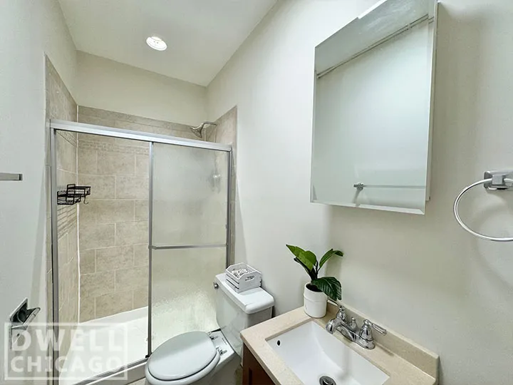 915 W Waveland Ave, ,  60613, USA 60613-unit#923-1D-Chicago-IL