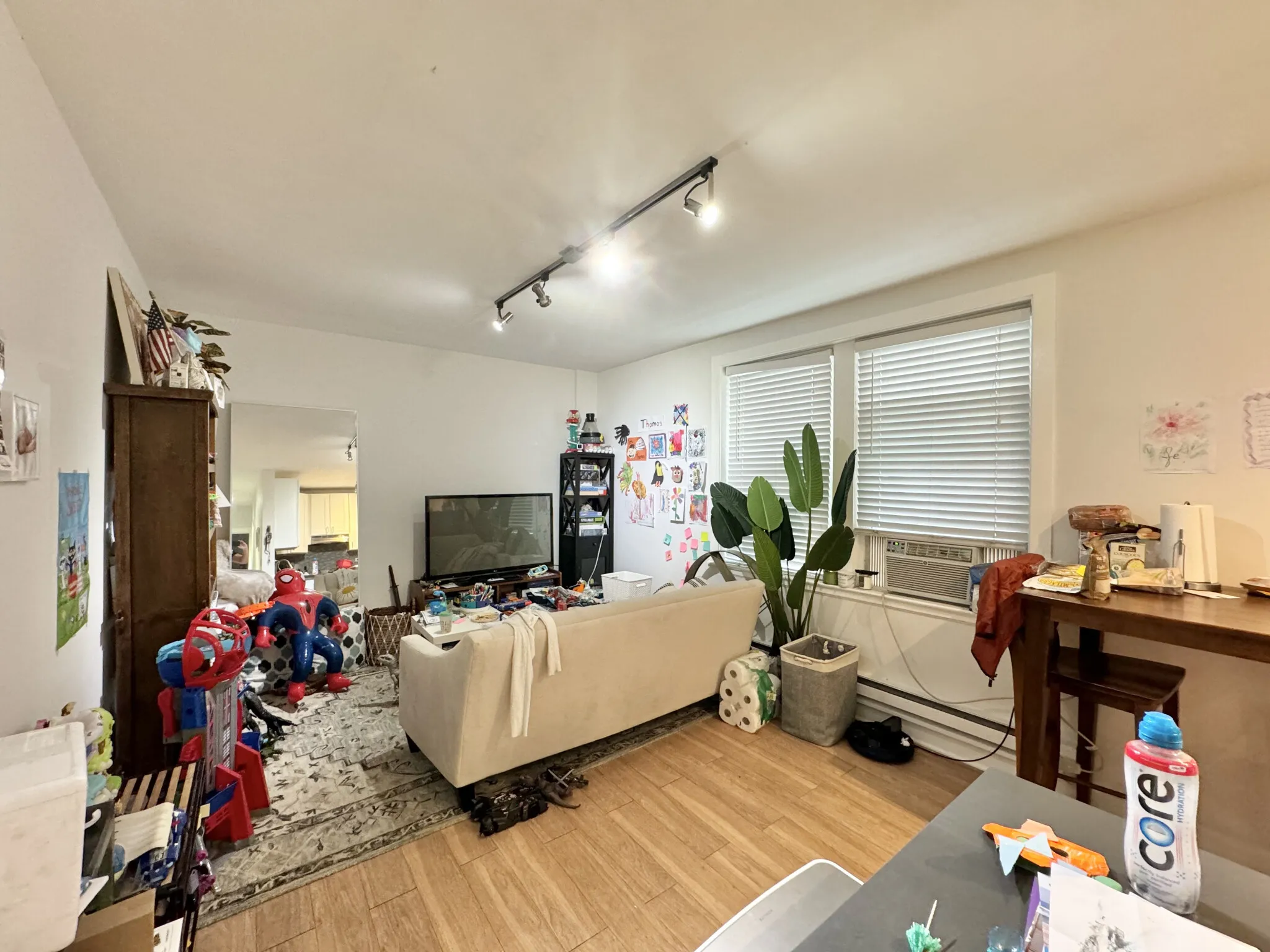 511 W Belmont Ave, , 60657, USA 60657-unit#44-Chicago-IL