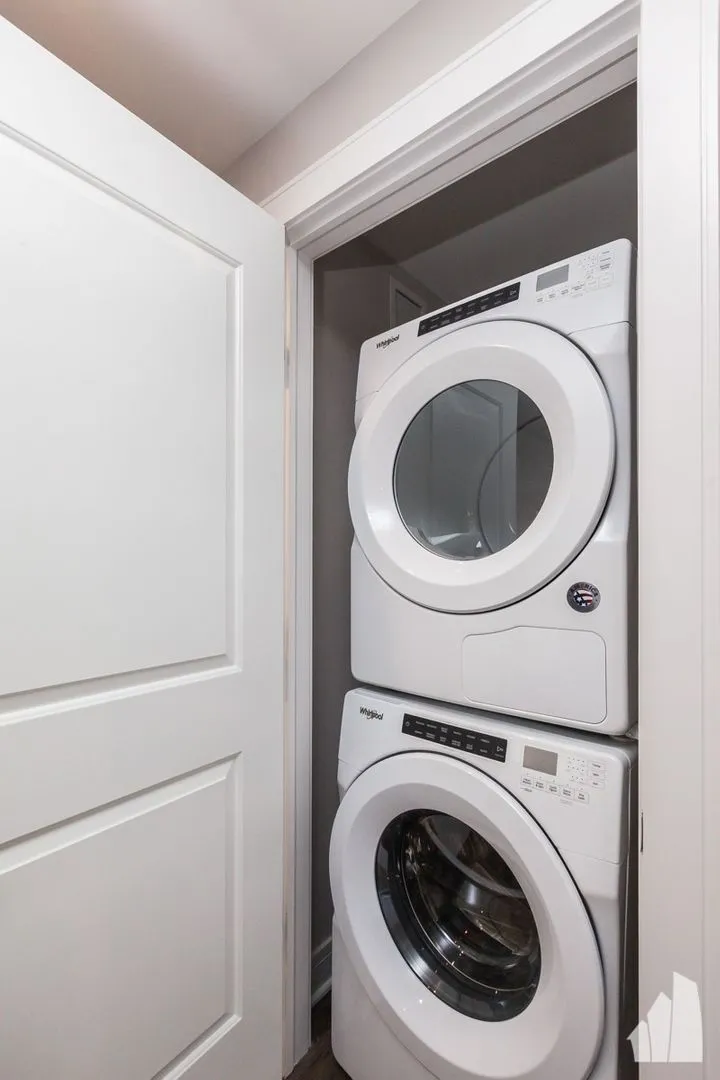 N Broadway, , , USA IL-unit#3833-712-Chicago-IL