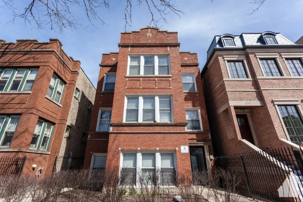 3511 N Damen Ave, , 60618, USA 60618-unit#B-Chicago-IL