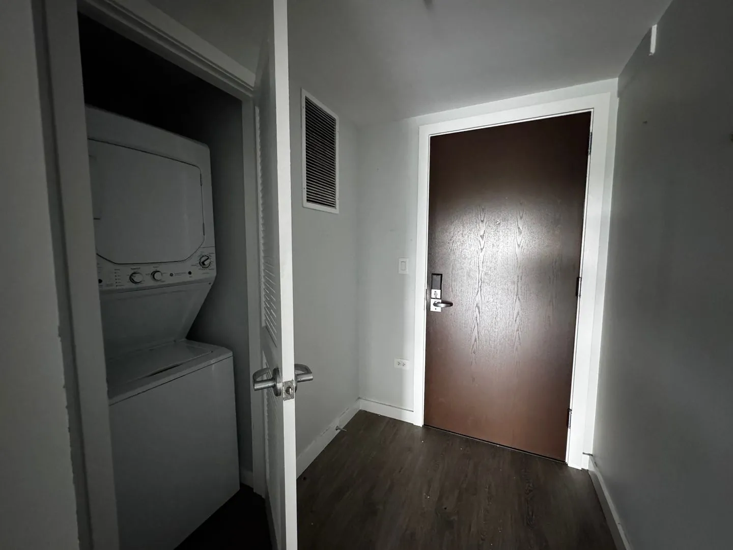 -unit#504-Chicago-IL