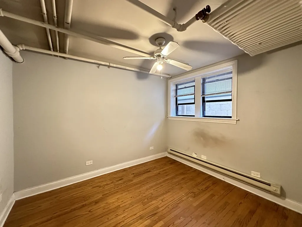 750 W Addison St, ,  60613, USA 60613-unit#G-Chicago-IL