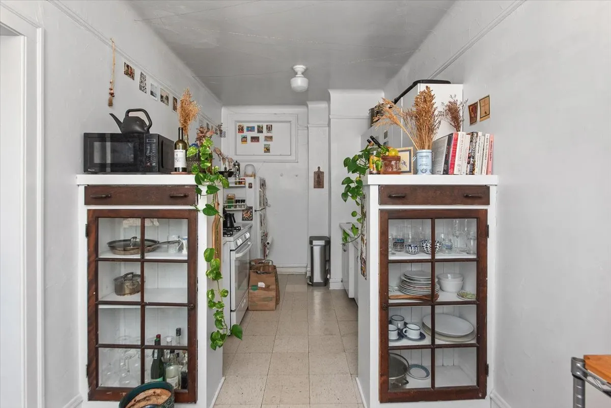 5704 S Harper Ave, ,  60637, USA 60637-unit#404-Chicago-IL