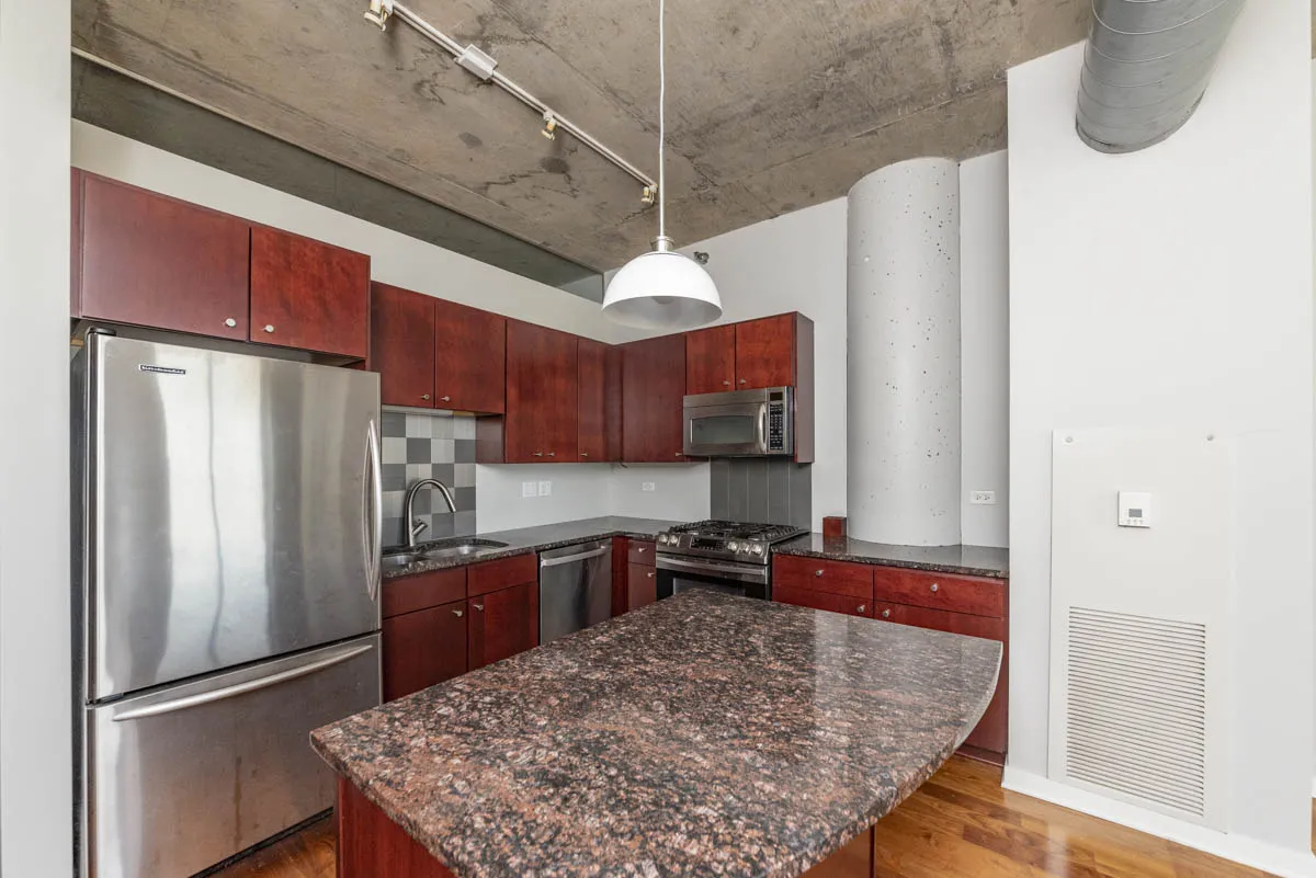 700 N Larrabee St, ,  60654, USA 60654-unit#1902-Chicago-IL