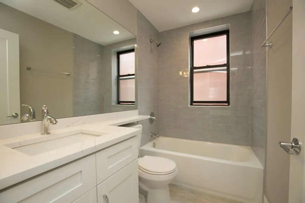 3943 N Janssen Ave, ,  60613, USA 60613-unit#2W-Chicago-IL