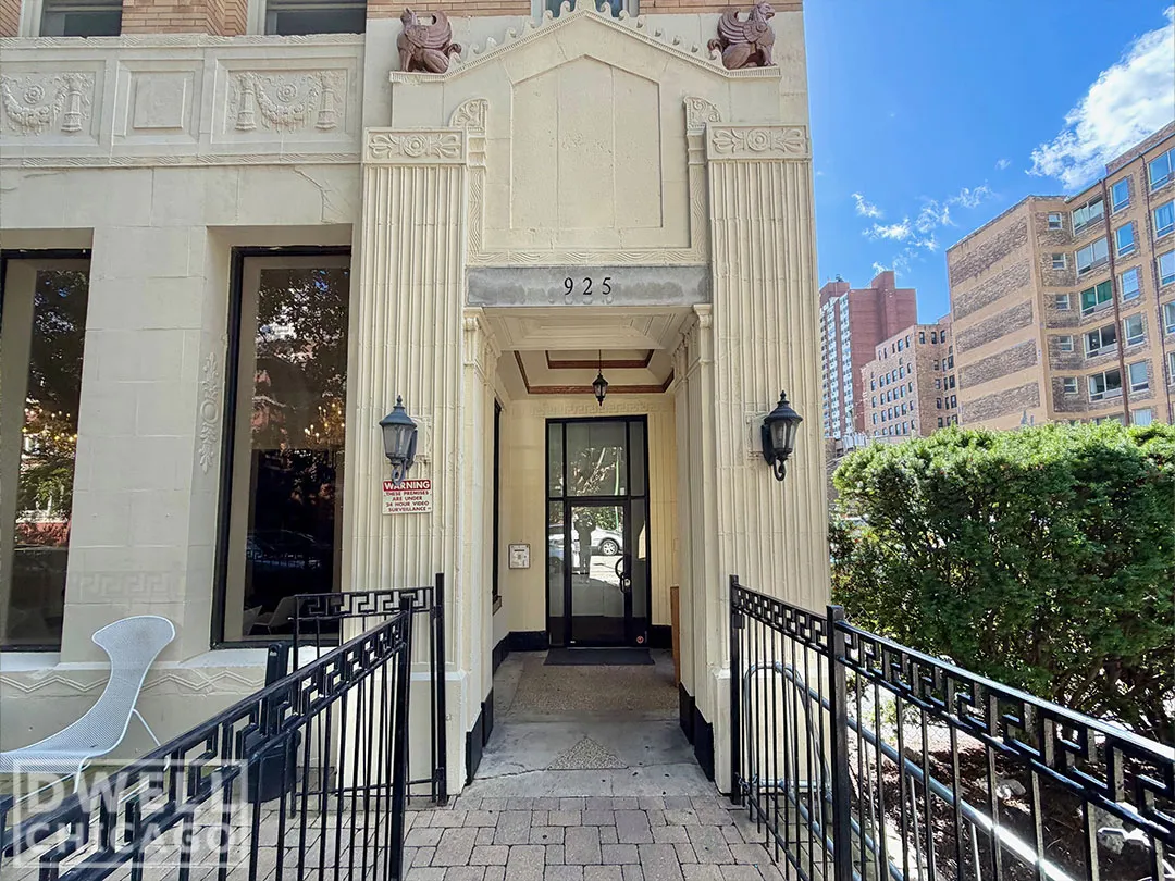 925 W Carmen Ave, ,  60640, USA 60640-unit#2D-Chicago-IL
