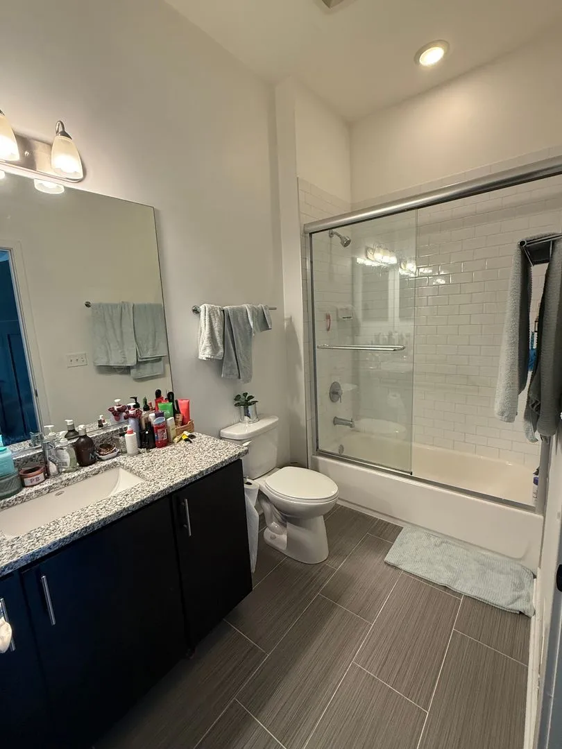 1246 W Devon Ave, ,  60660, USA 60660-unit#23-Chicago-IL