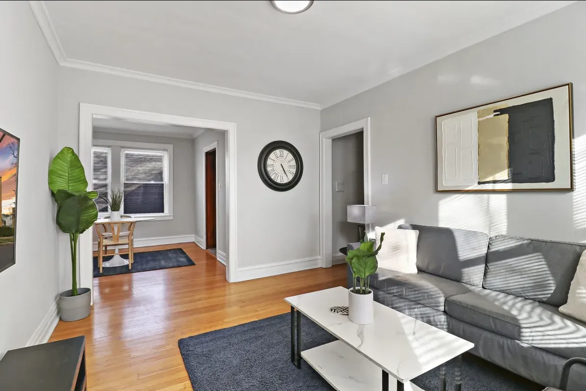 5518 W Barry Ave, ,  60641, USA 60641-unit#B-Chicago-IL