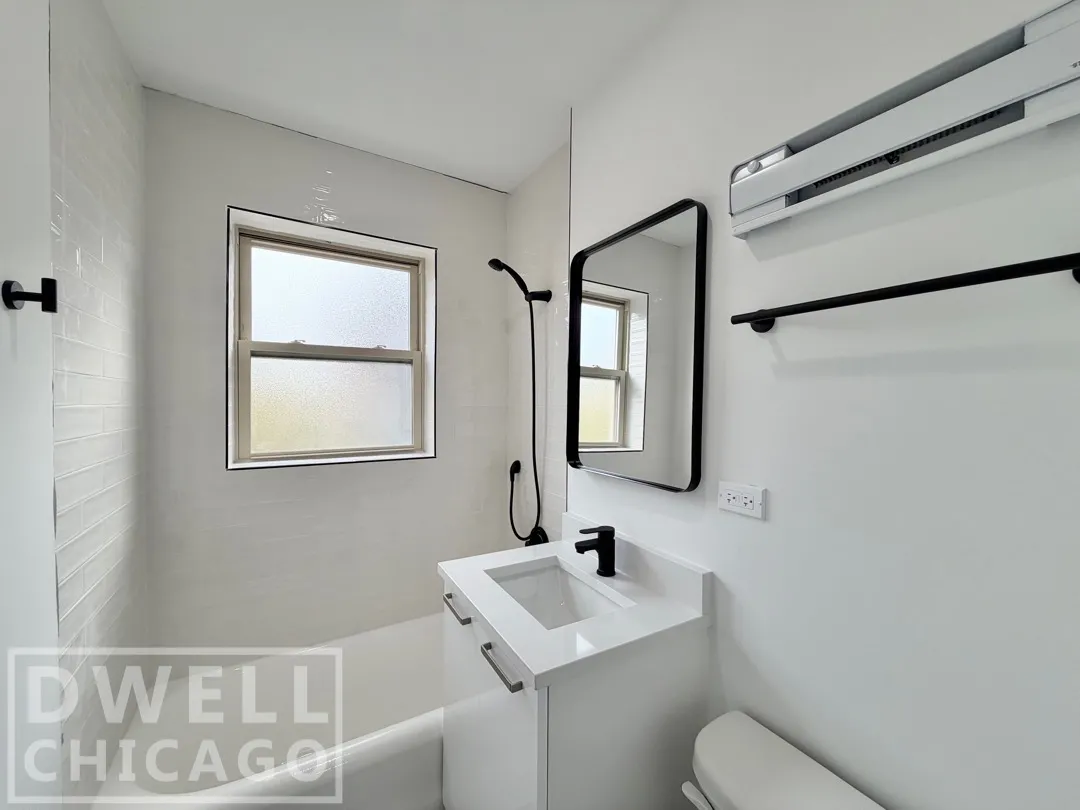 1553 W Hollywood Ave, , 60660, USA 60660-unit#302-Chicago-IL