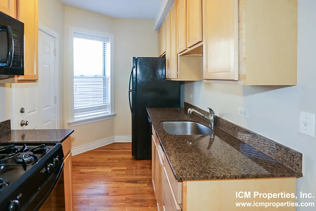 1210 W Waveland Ave, ,  60613, USA 60613-unit#1210WAV1-Chicago-IL