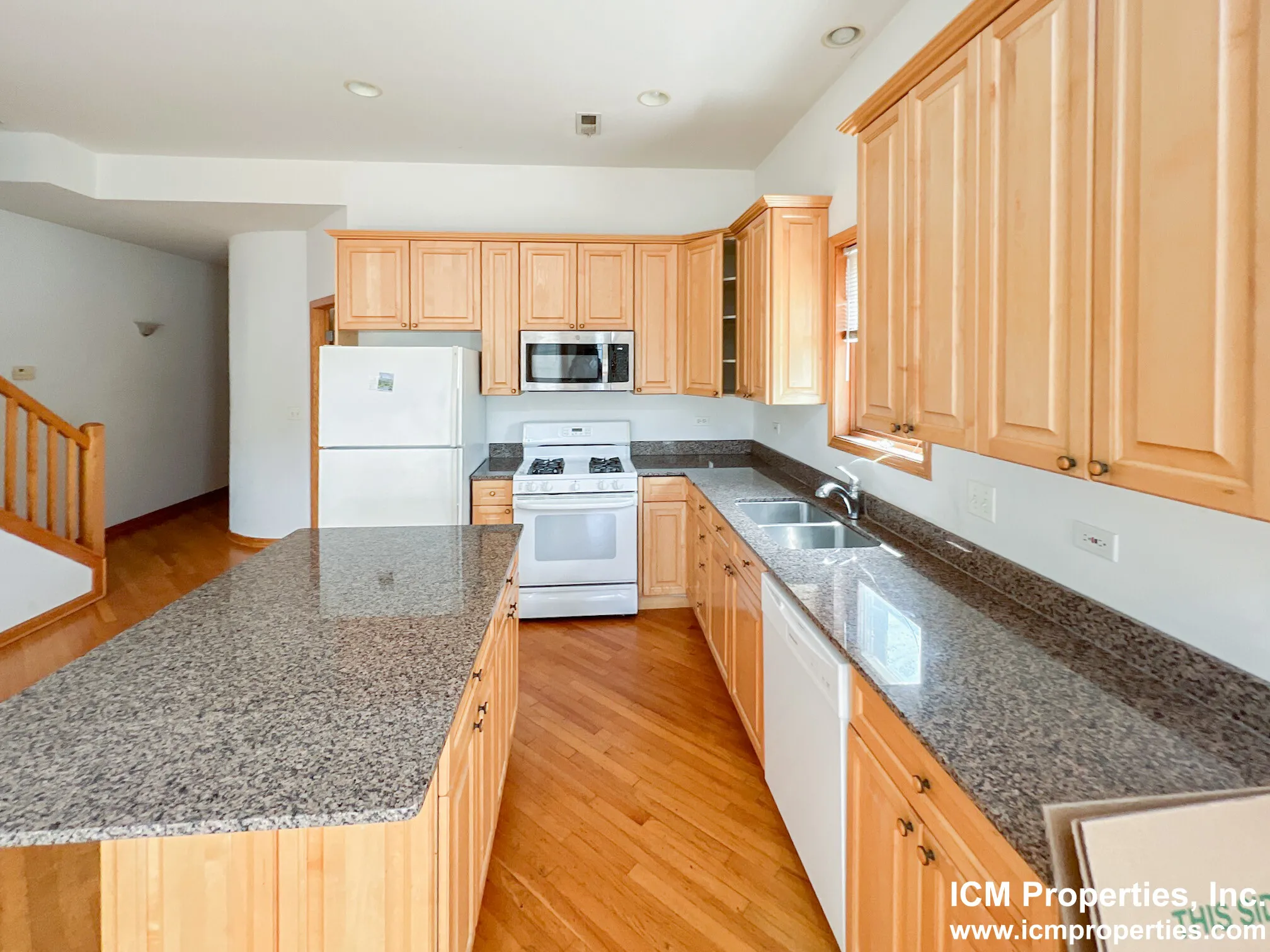 2741 N Southport Ave, ,  60614, USA 60614-unit#2741-3S-Chicago-IL