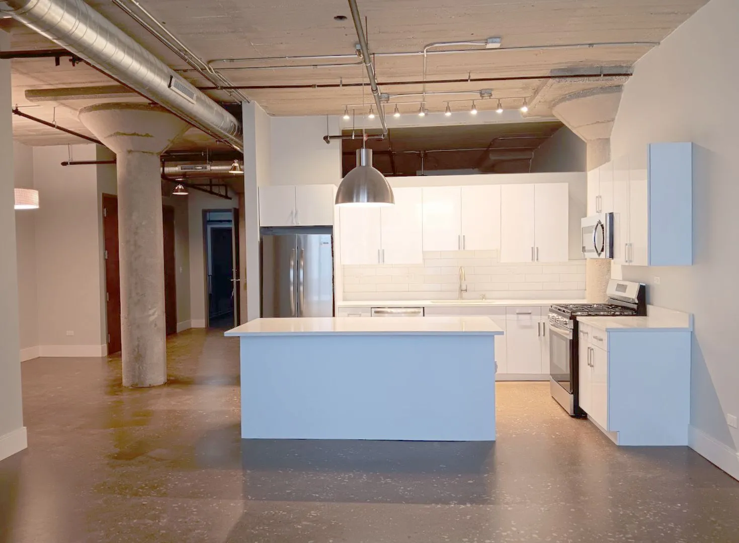 4046 N Hermitage Ave, , 60613, USA 60613-unit#303-Chicago-IL