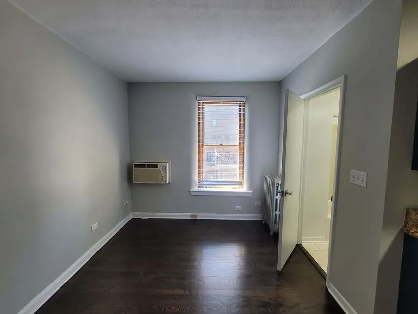 3524 N Marshfield Ave, ,  60657, USA 60657-unit#2H-Chicago-IL