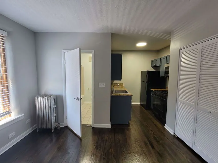 3524 N Marshfield Ave, ,  60657, USA 60657-unit#2H-Chicago-IL