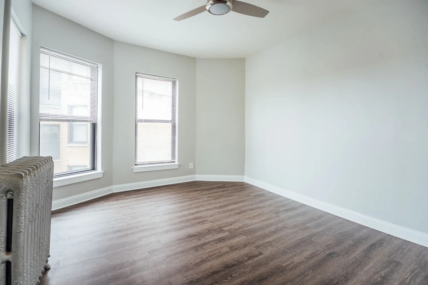 6216 S Dorchester Ave, , 60637, USA 60637-unit#2W-Chicago-IL