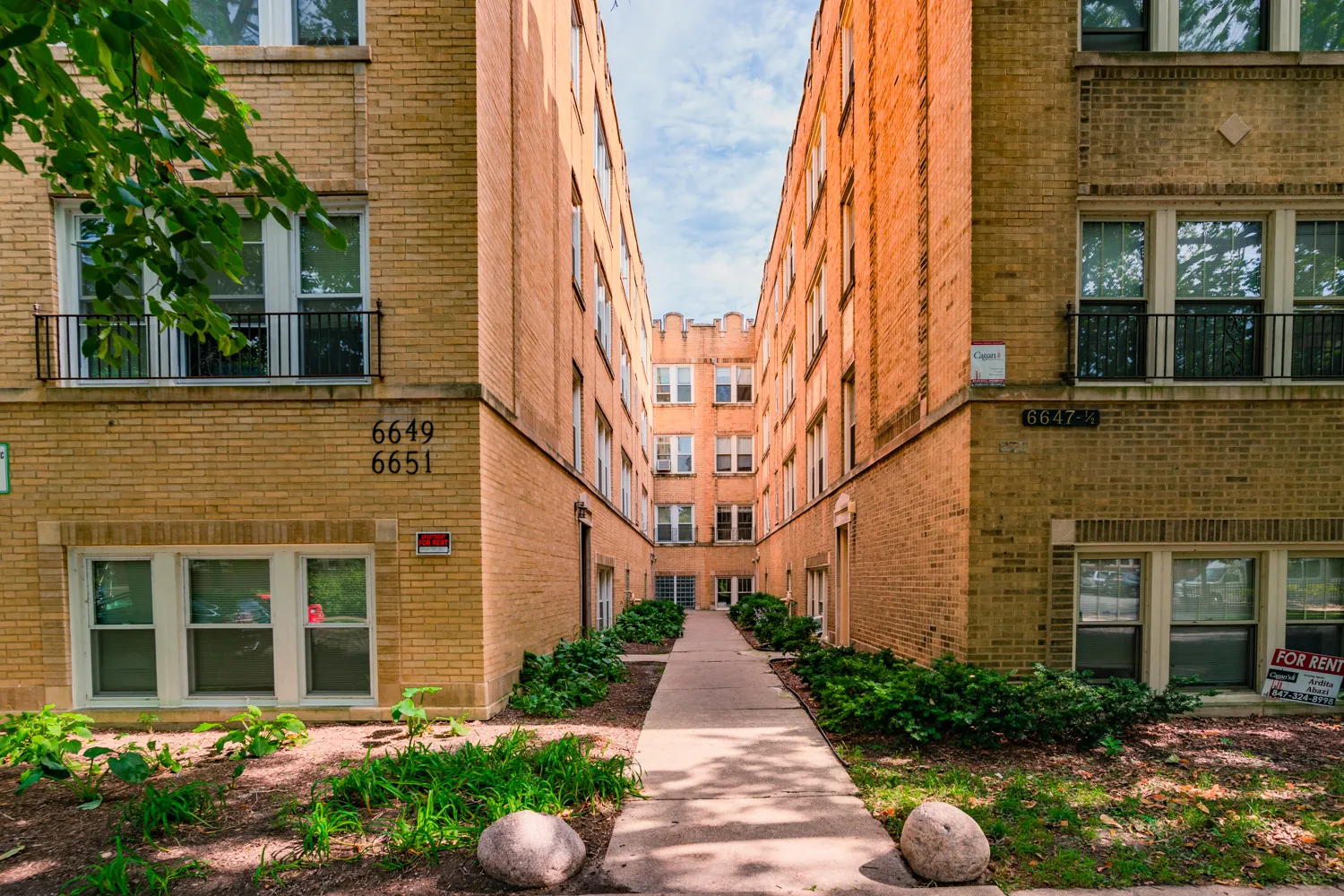 6647 N Greenview Ave, , 60626, USA 60626-unit#E2-Chicago-IL