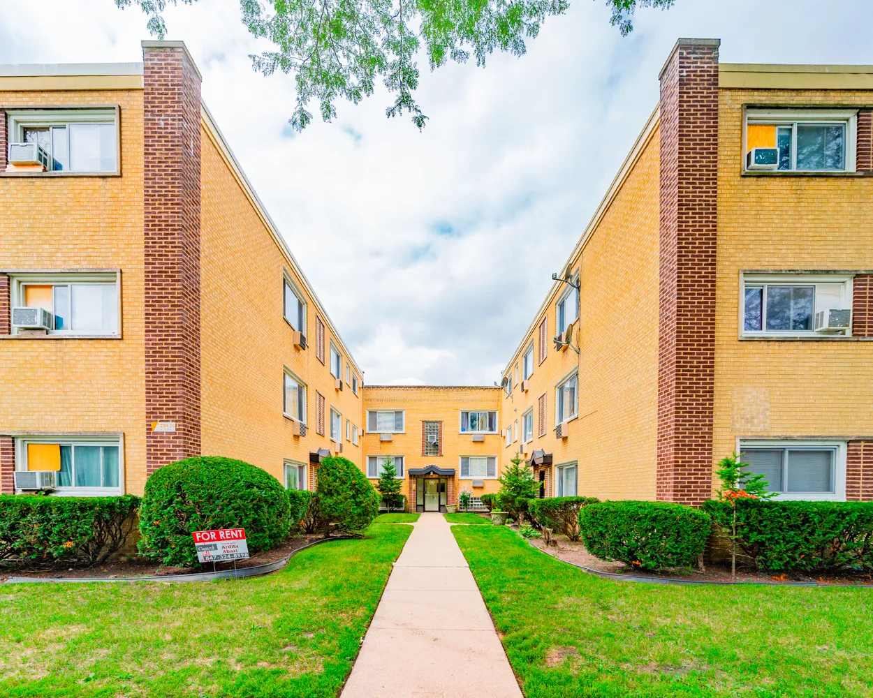 7220 N Bell Ave, , 60645, USA 60645-unit#2E-Chicago-IL