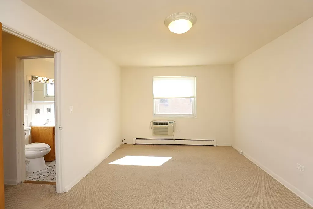 4915 Church St, Skokie,  60077, USA 60077-unit#H2-Chicago-IL