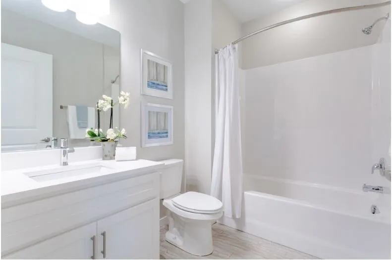 320 N Ellsworth St, Naperville, 60540, USA 60540-unit#402-Chicago-IL