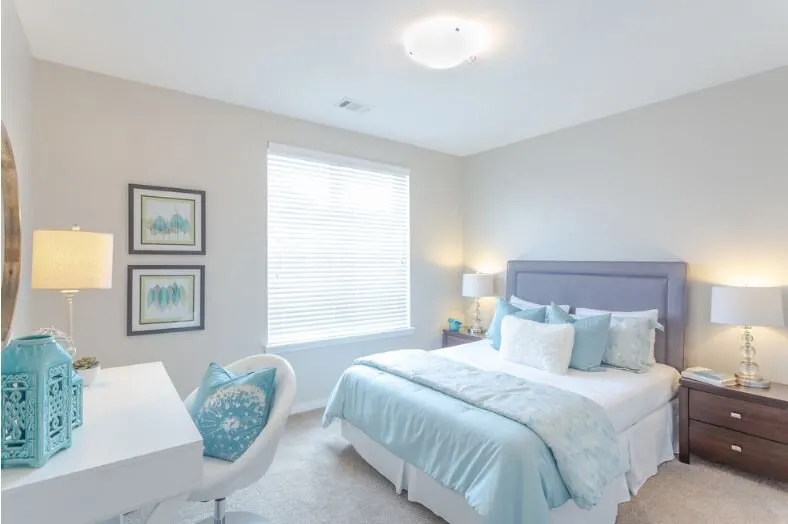 320 N Ellsworth St, Naperville, 60540, USA 60540-unit#402-Chicago-IL