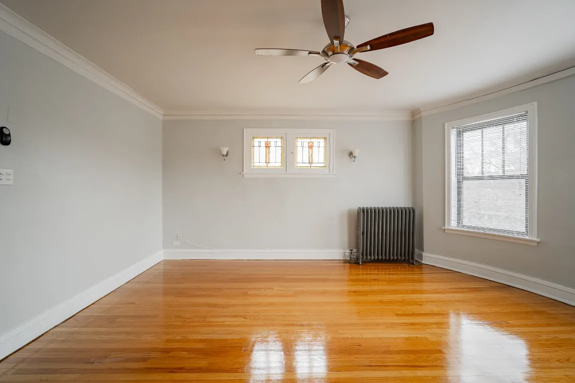 4748 S Woodlawn Ave, , 60615, USA 60615-unit#1W-Chicago-IL