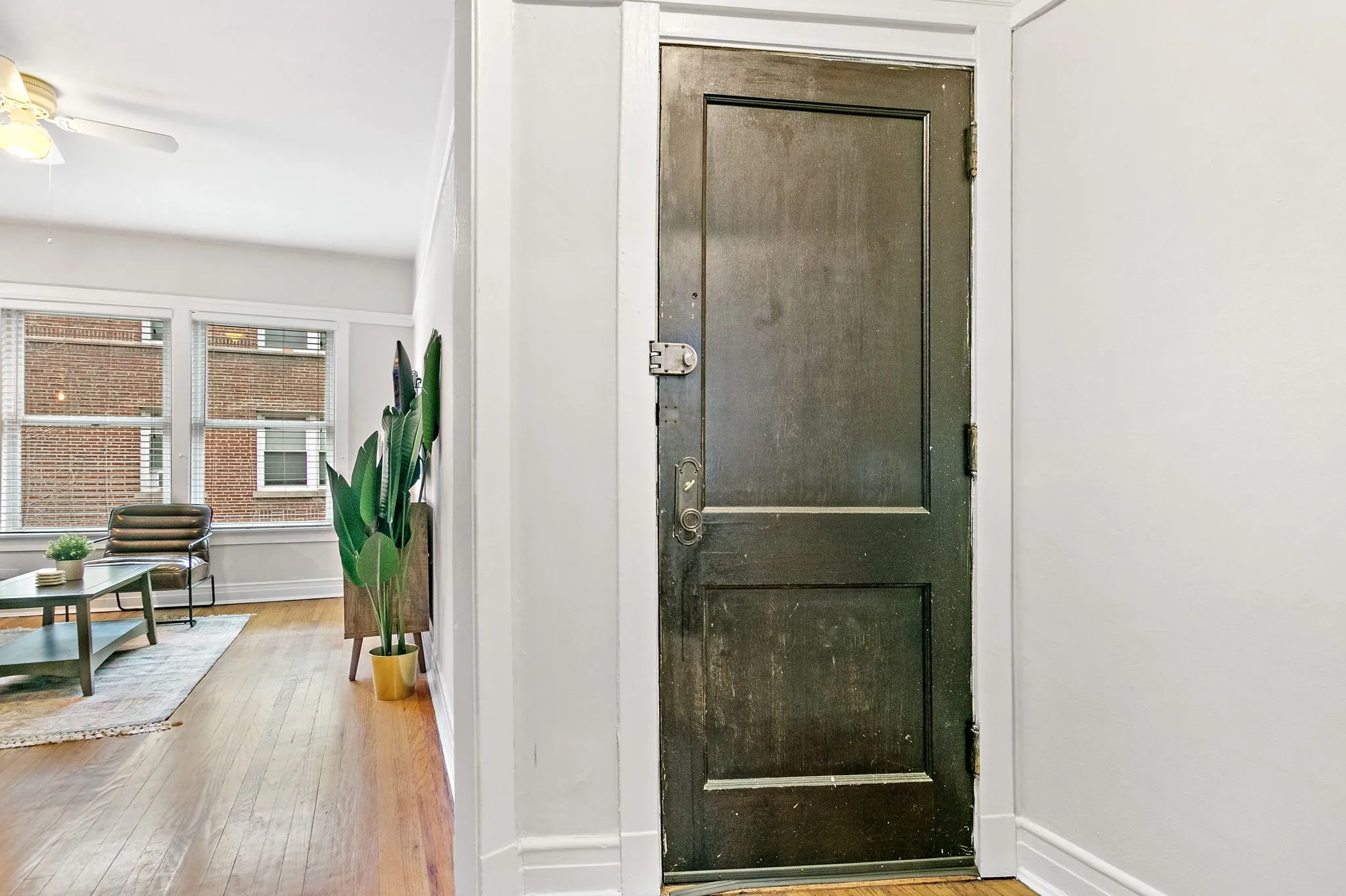 1433 W Lunt Ave, ,  60626, USA 60626-unit#2S-Chicago-IL