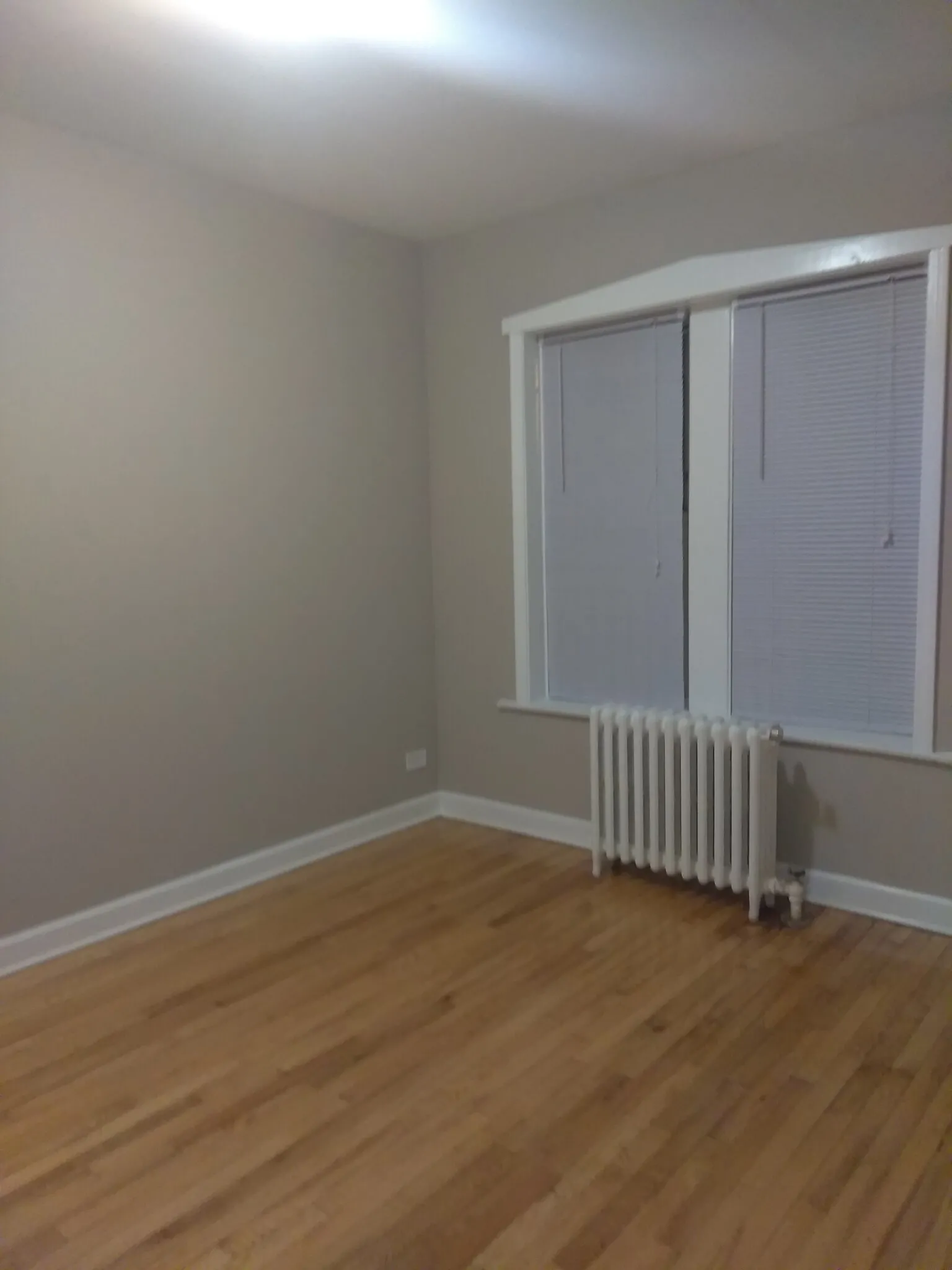 6647 N Greenview Ave, ,  60626, USA 60626-unit#E2-Chicago-IL