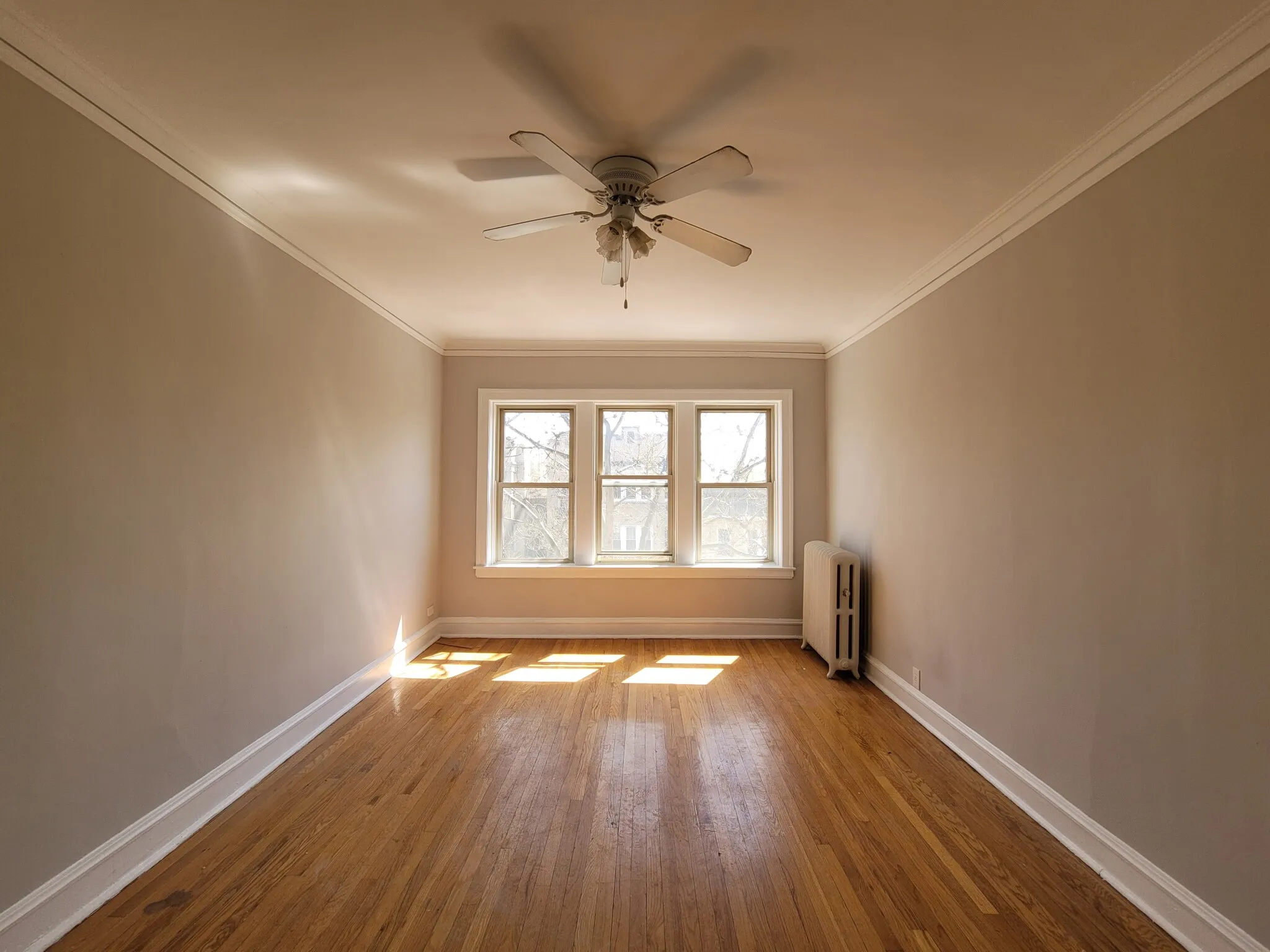 7434 N Artesian Ave, , 60645, USA 60645-unit#2432-3-Chicago-IL