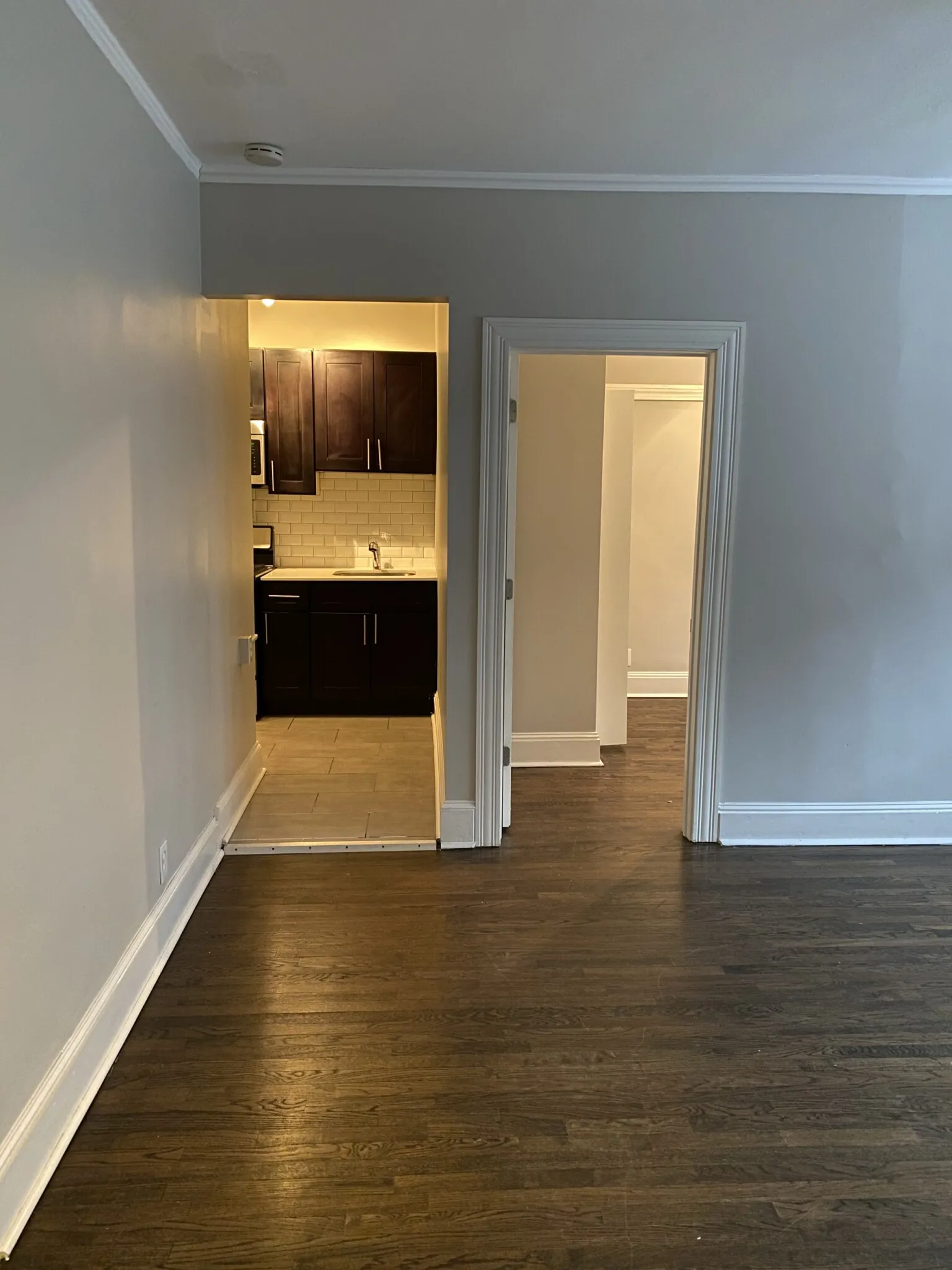 1351 W Touhy Ave, , 60626, USA 60626-unit#2S-Chicago-IL