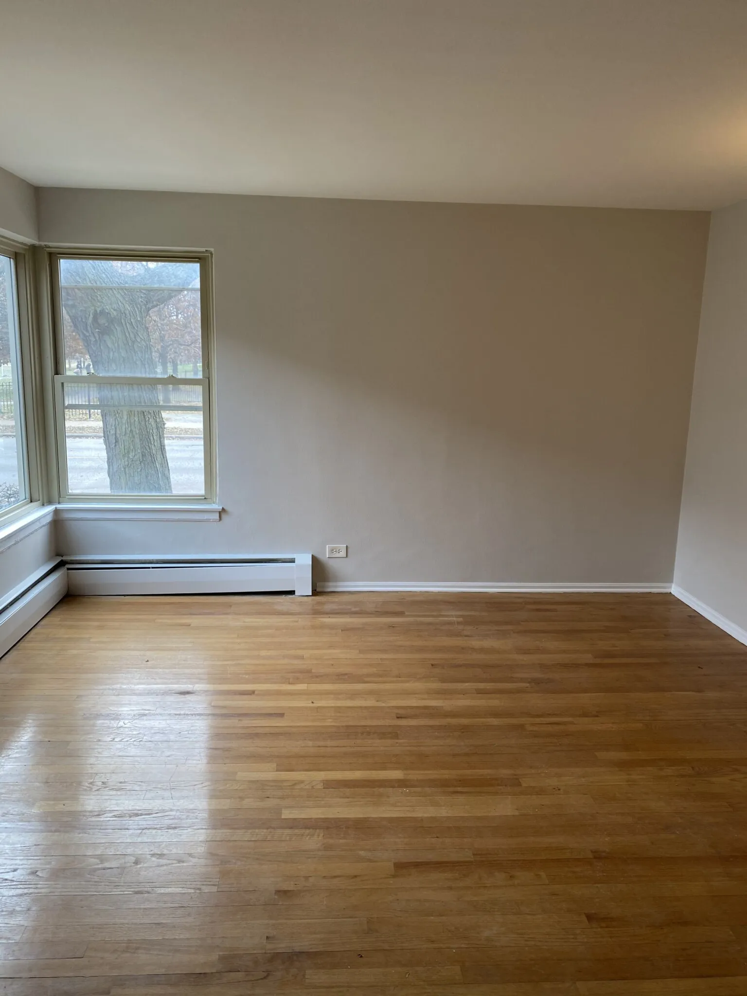 2124 W Foster Ave, , 60625, USA 60625-unit#1S-Chicago-IL