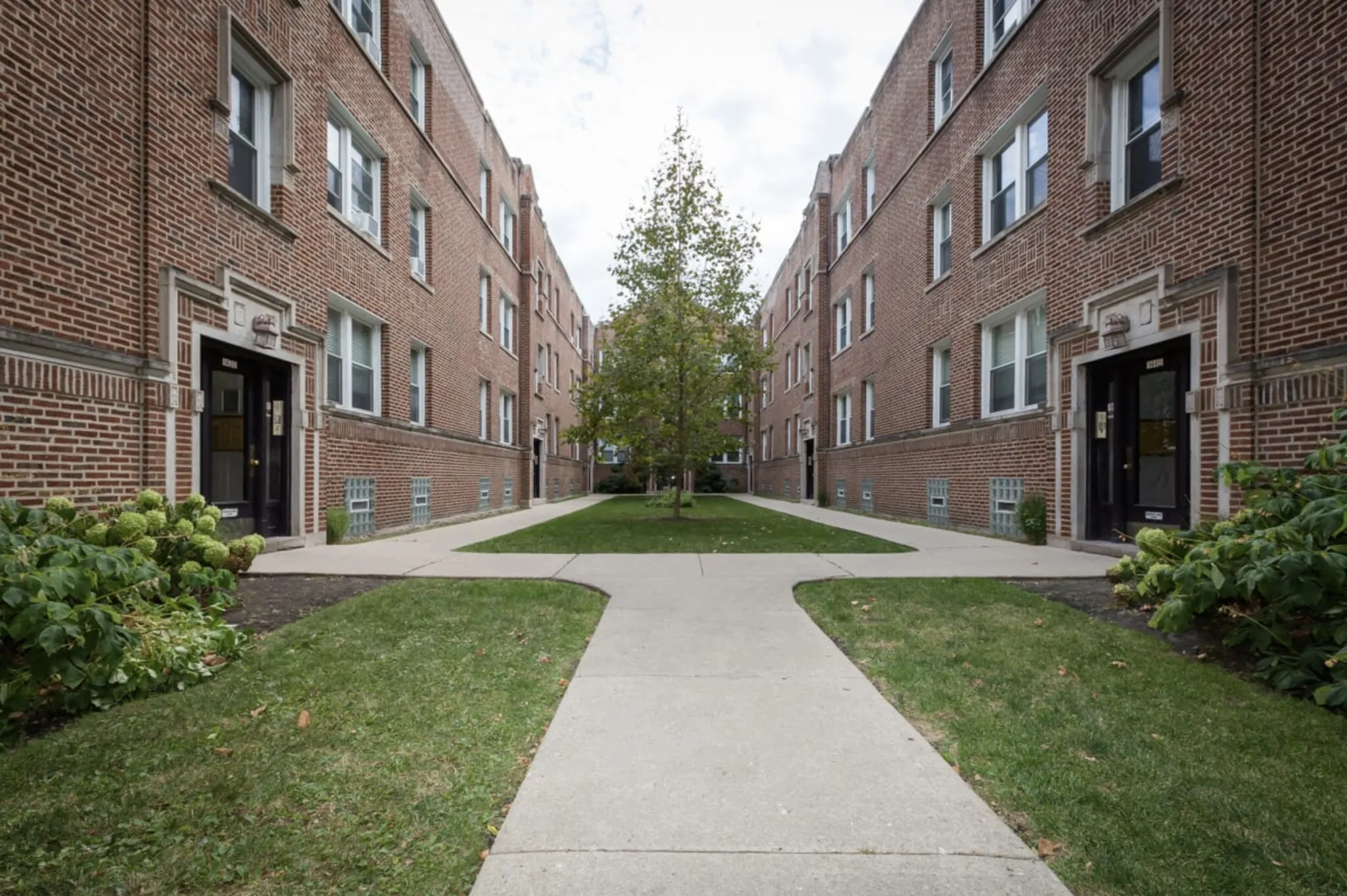 1433 W Lunt Ave, ,  60626, USA 60626-unit#2S-Chicago-IL