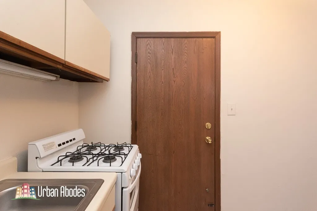 821 W Cornelia Ave, , 60657, USA 60657-unit#317-Chicago-IL