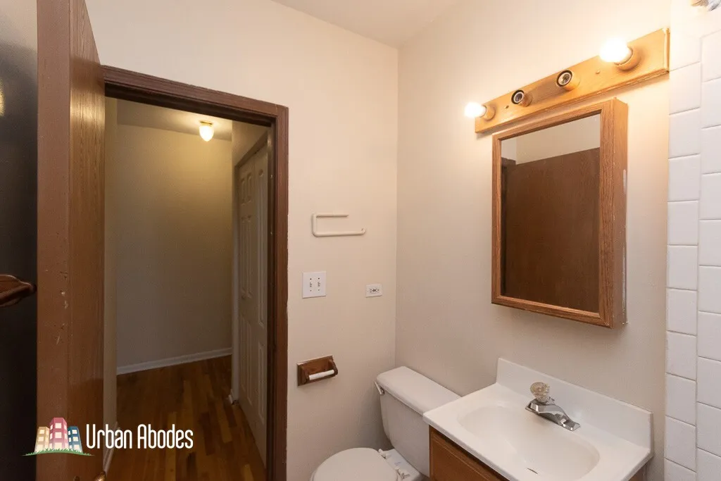 821 W Cornelia Ave, , 60657, USA 60657-unit#317-Chicago-IL