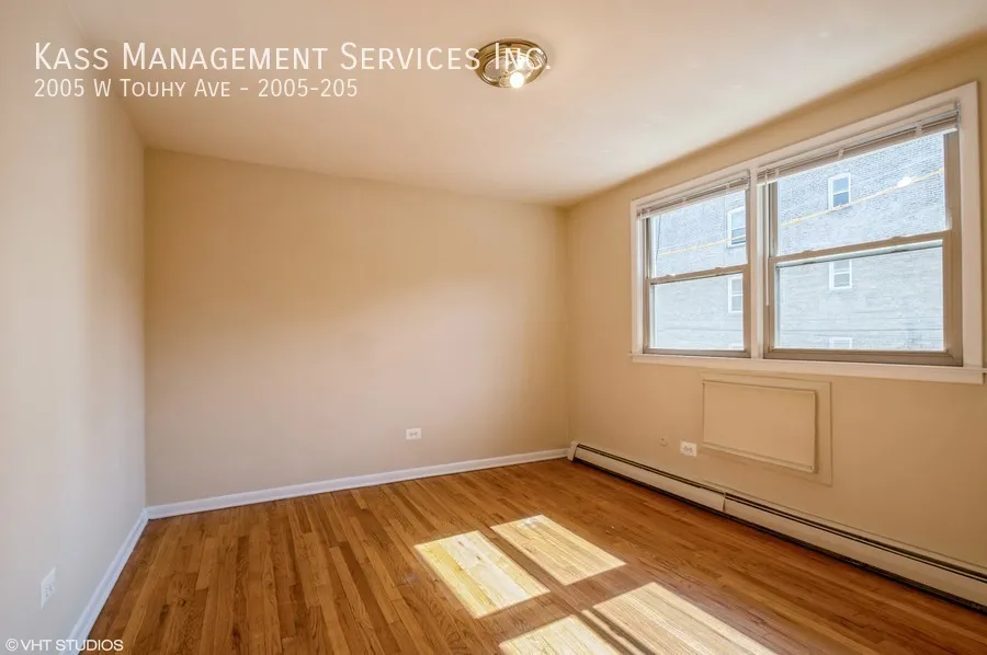 2001 W Touhy Ave, ,  60645, USA 60645-unit#2005-205-Chicago-IL